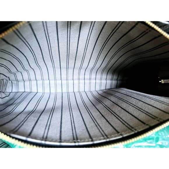 🖤EXTREMELY RARE🖤 Louis Vuitton Montaigne GM Empriente Noir - Picture 11 of 16